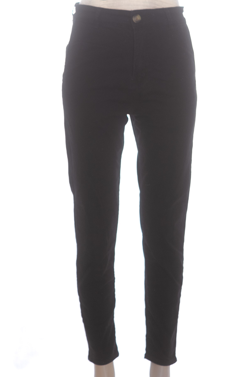 Pantalones color Negro - Rifle