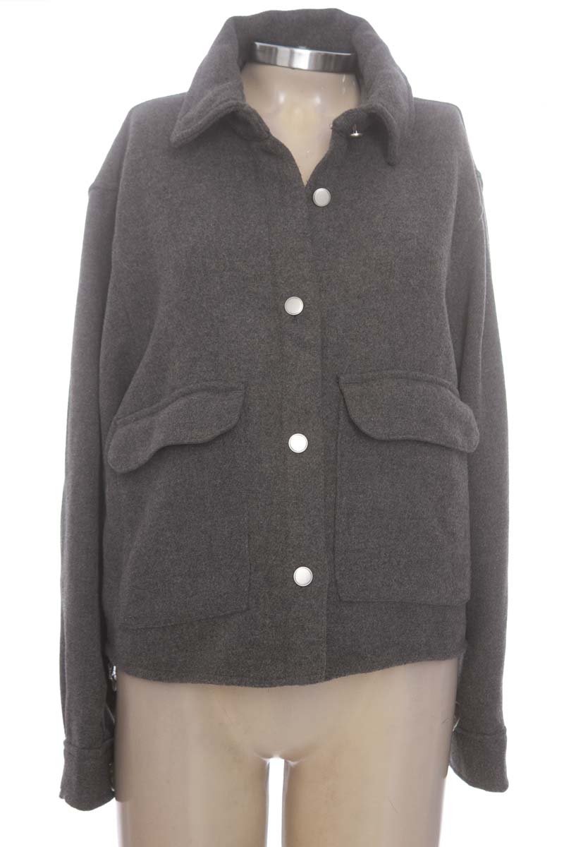 Chaqueta / Abrigo color Gris - H&M