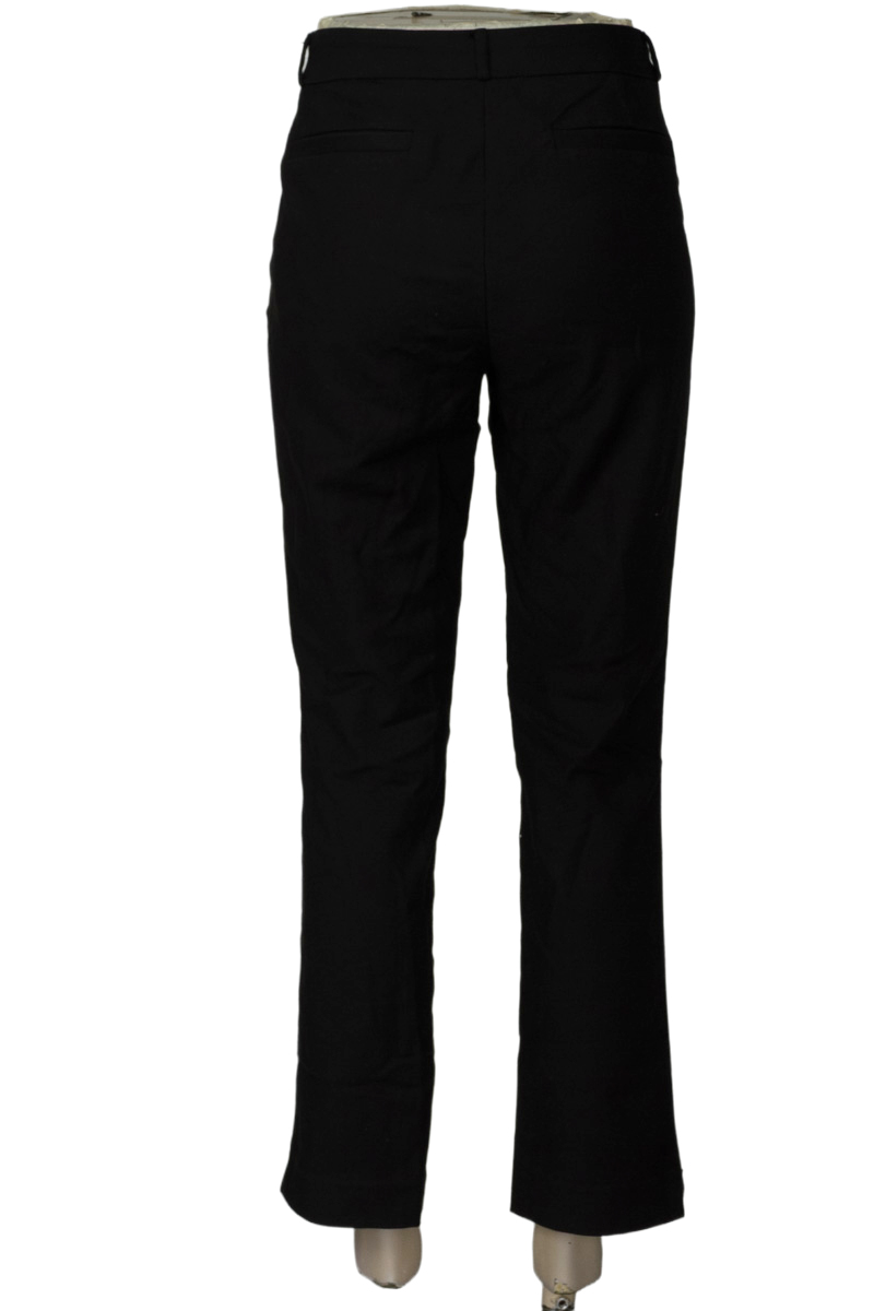 Pantalones color Negro - MNG