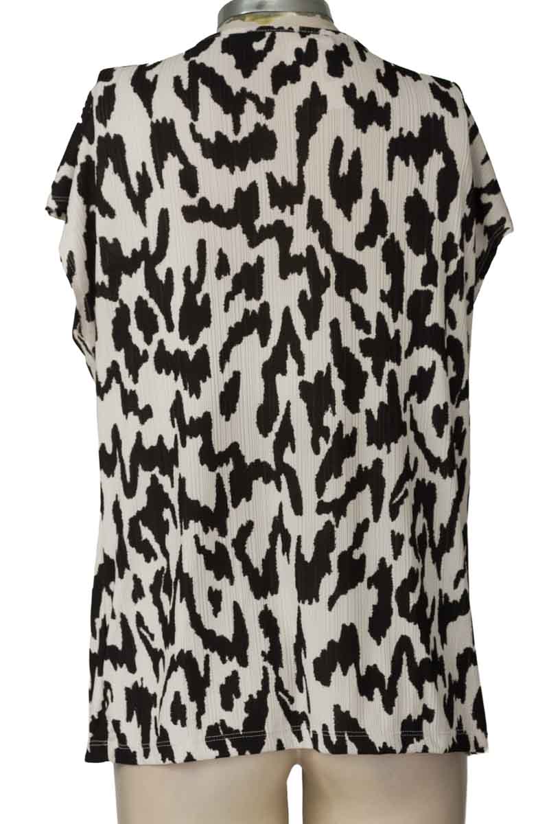 Top / Camiseta color Estampado - Ostu