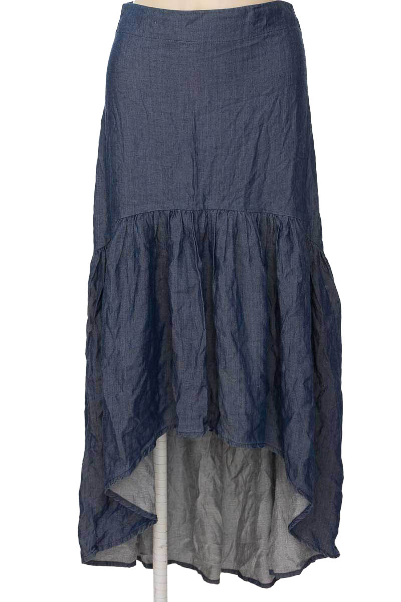 Falda color Azul - Closeando