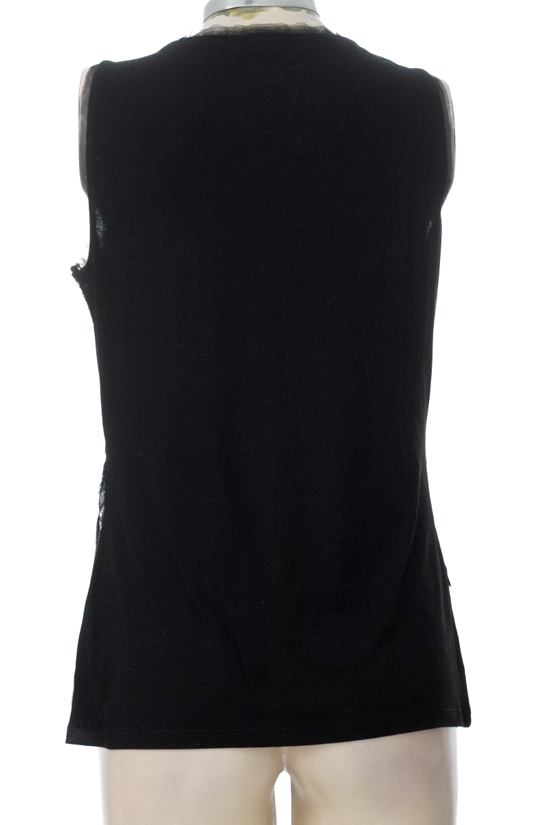 Top / Camiseta color Negro - White House Black Market