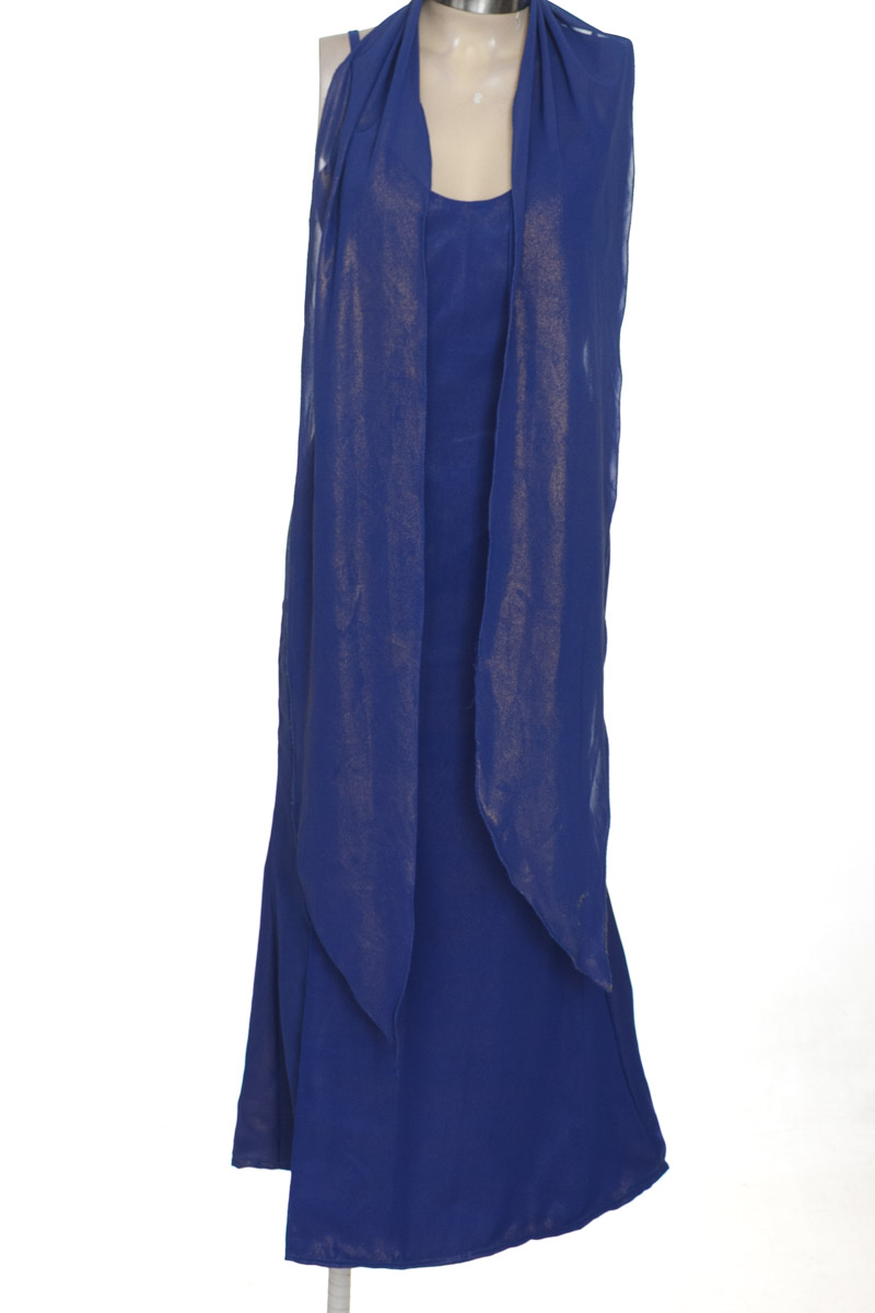 Vestido / Enterizo color Azul - Closeando