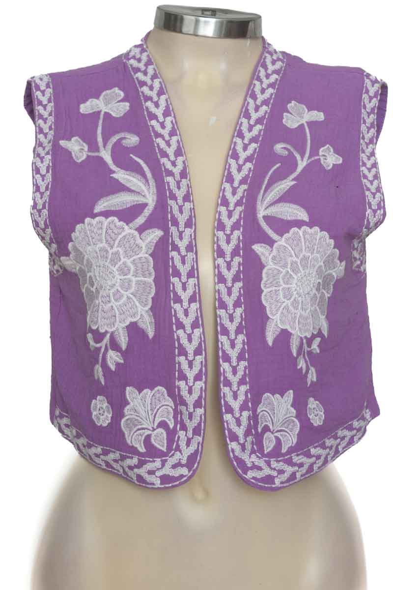 Top / Camiseta color Morado - Closeando