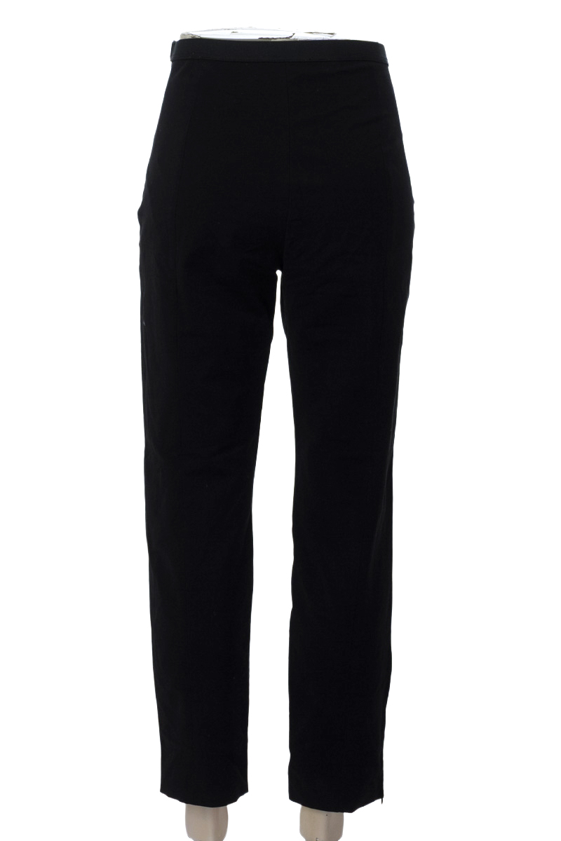 Pantalones color Negro - MNG