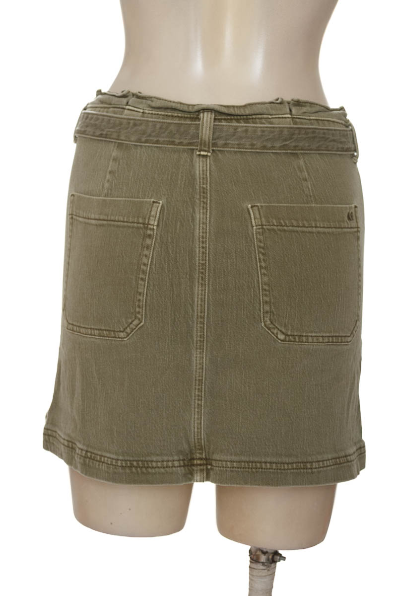 Falda color Verde - American Eagle