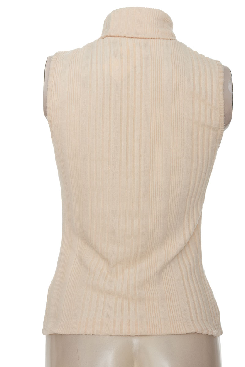 Blusa color Beige - Closeando