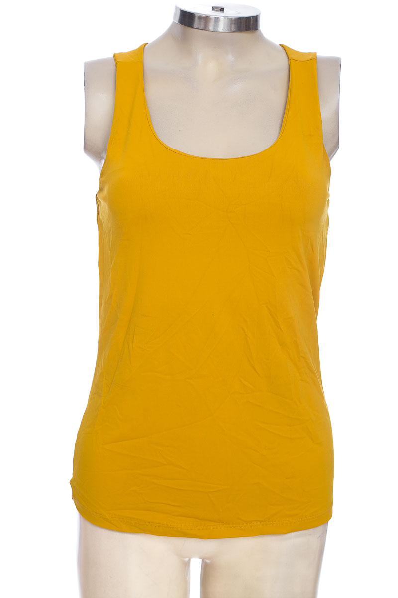 Top / Camiseta color Mostaza - ELA