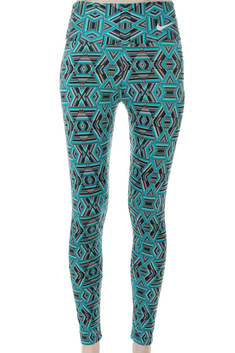 Ropa Deportiva / Salida de Baño color Azul - Closeando