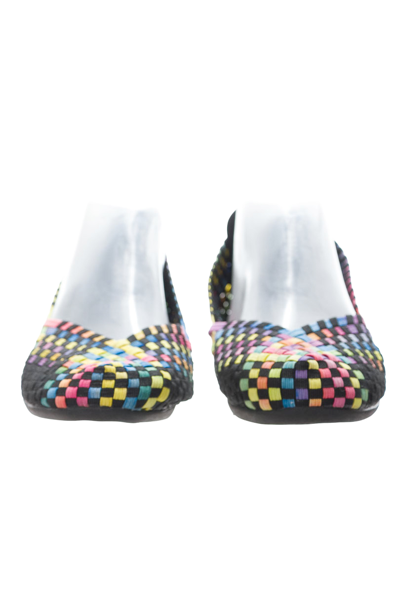 Zapatos color Negro - Closeando