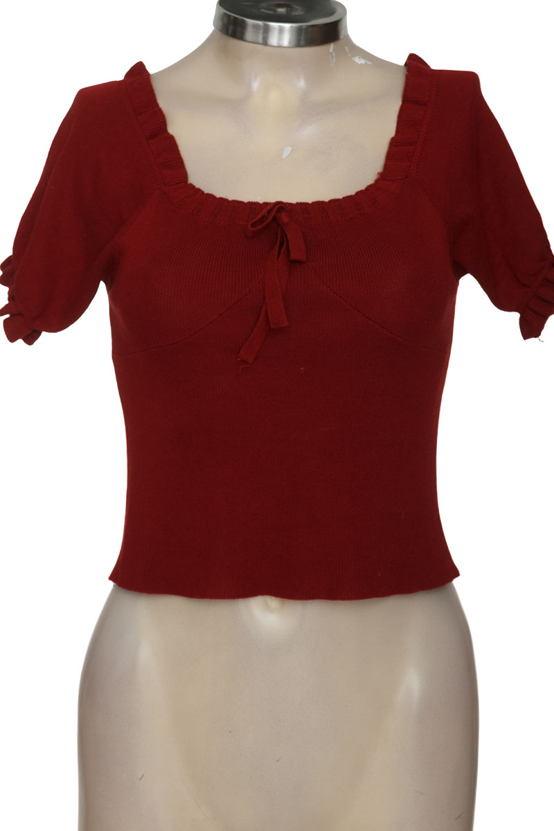Top / Camiseta color Vinotinto - Closeando