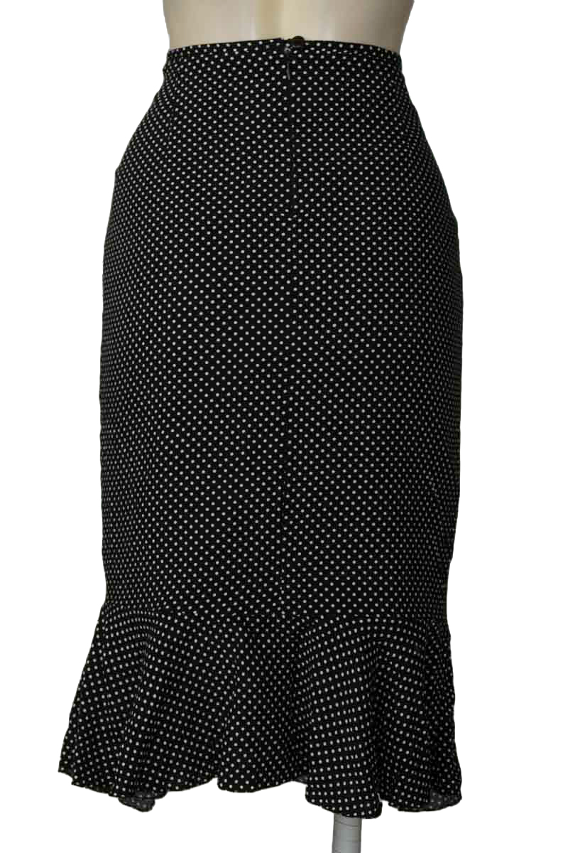 Falda color Negro - Closeando
