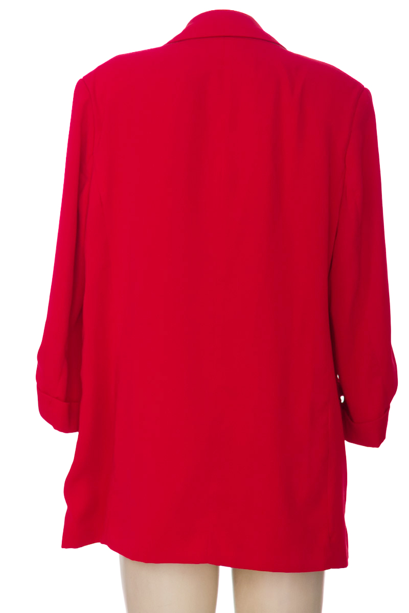 Chaqueta / Abrigo color Rojo - Closeando