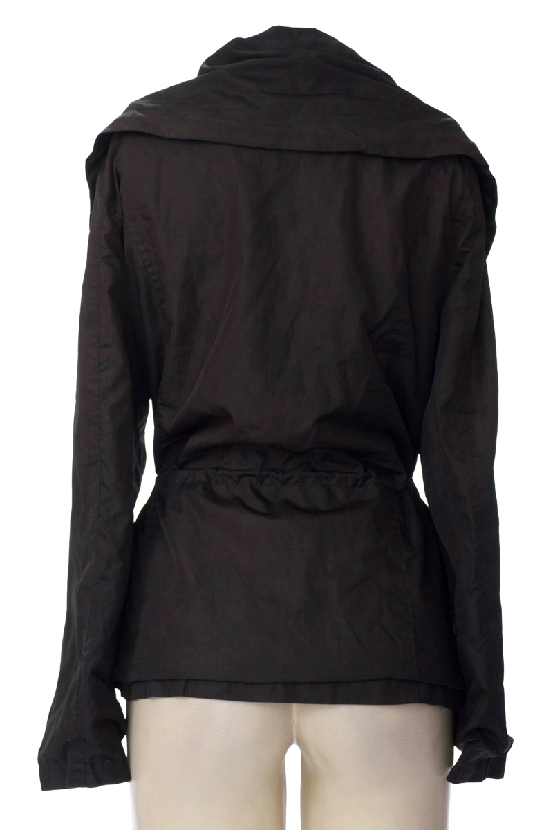 Chaqueta / Abrigo color Negro - Therapy