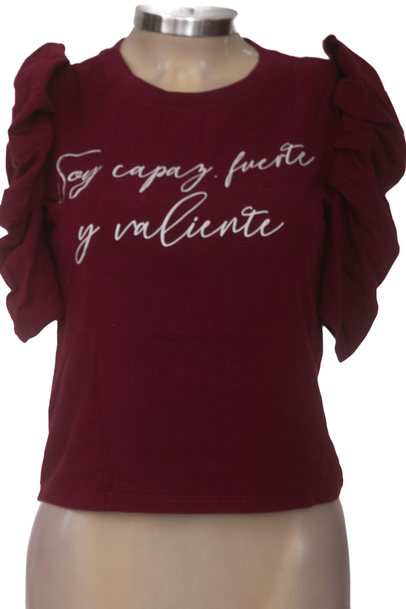 Top / Camiseta color Vinotinto - Simona