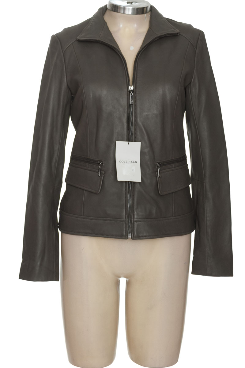 Chaqueta / Abrigo color Gris - Cole Haan