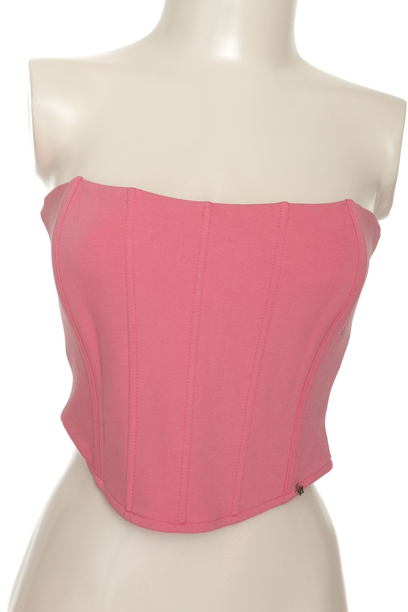 Top / Camiseta color Rosado - Derek