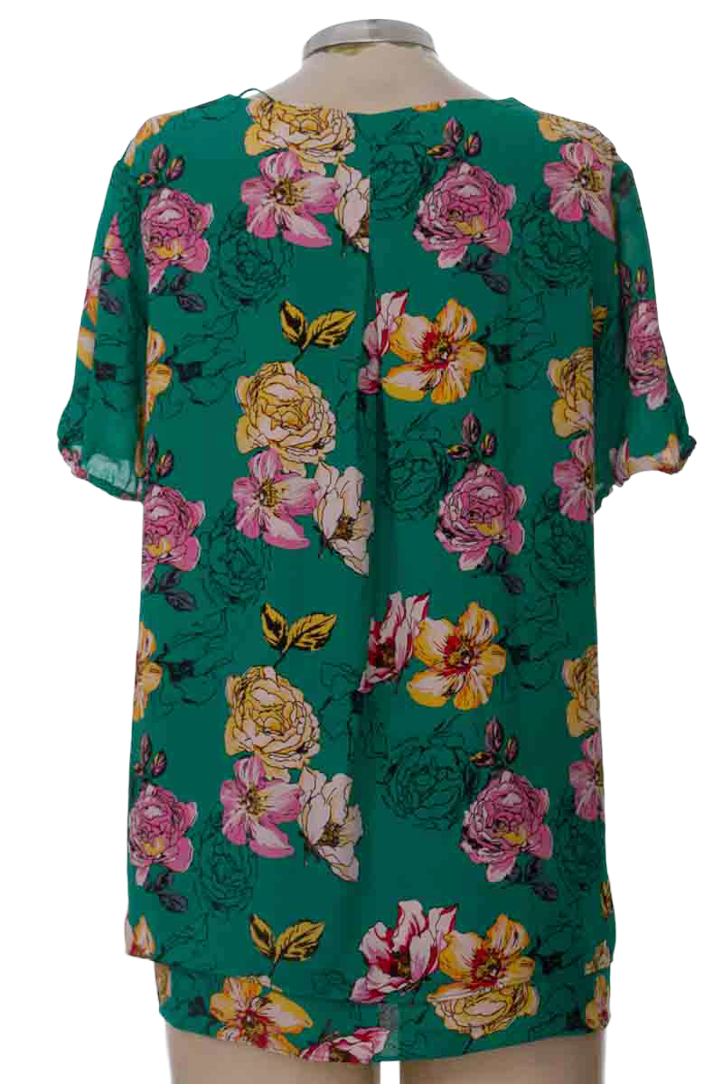 Blusa color Verde - Basement