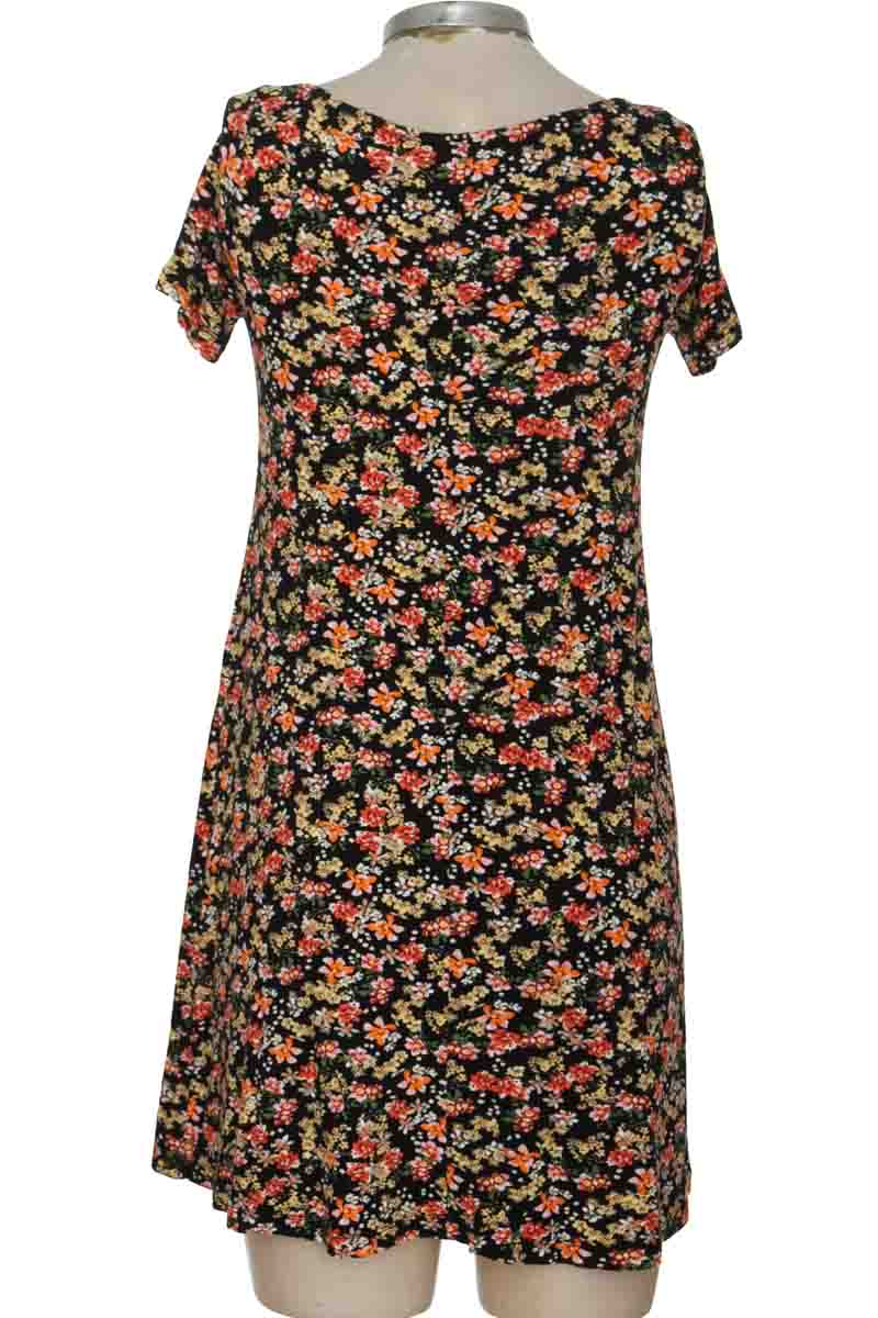 Vestido / Enterizo color Negro - Stradivarius