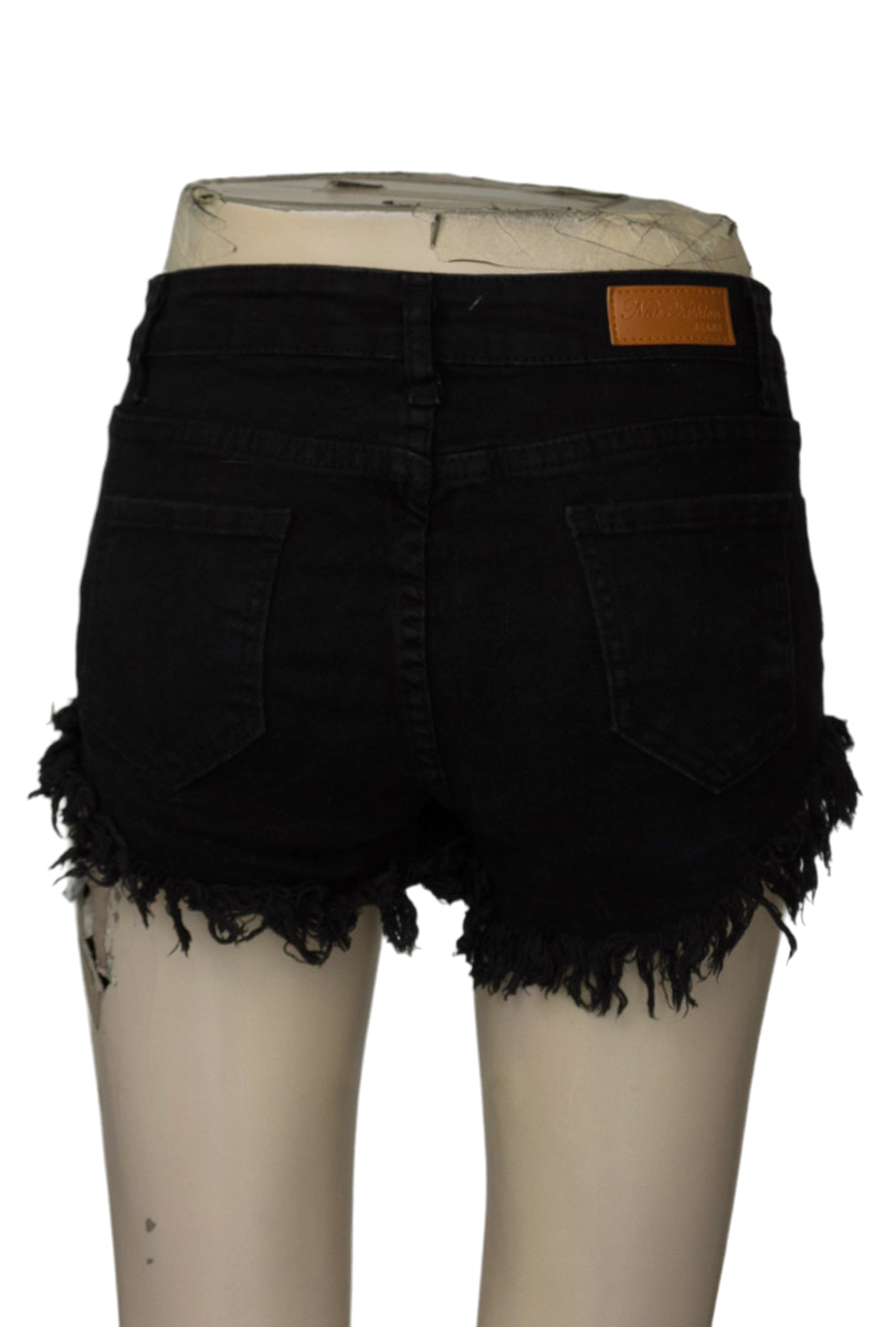 Short color Negro - Closeando