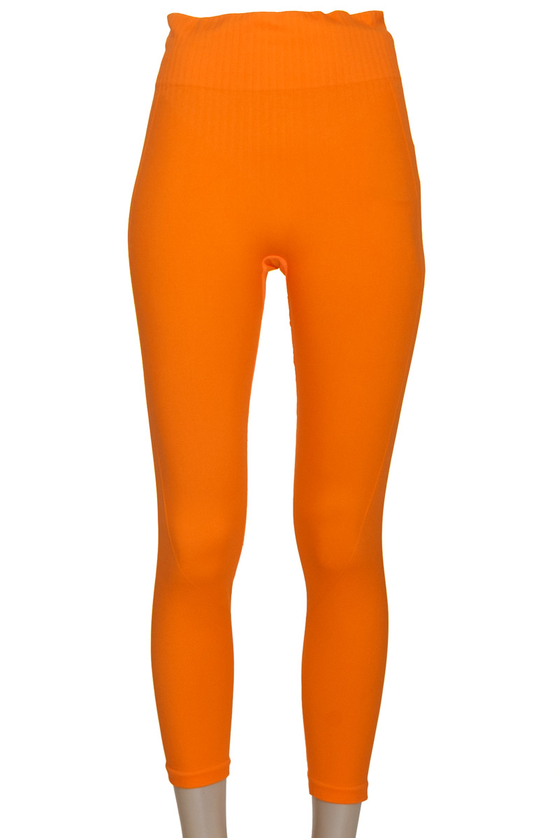 Ropa Deportiva / Salida de Baño color Naranja - Closeando