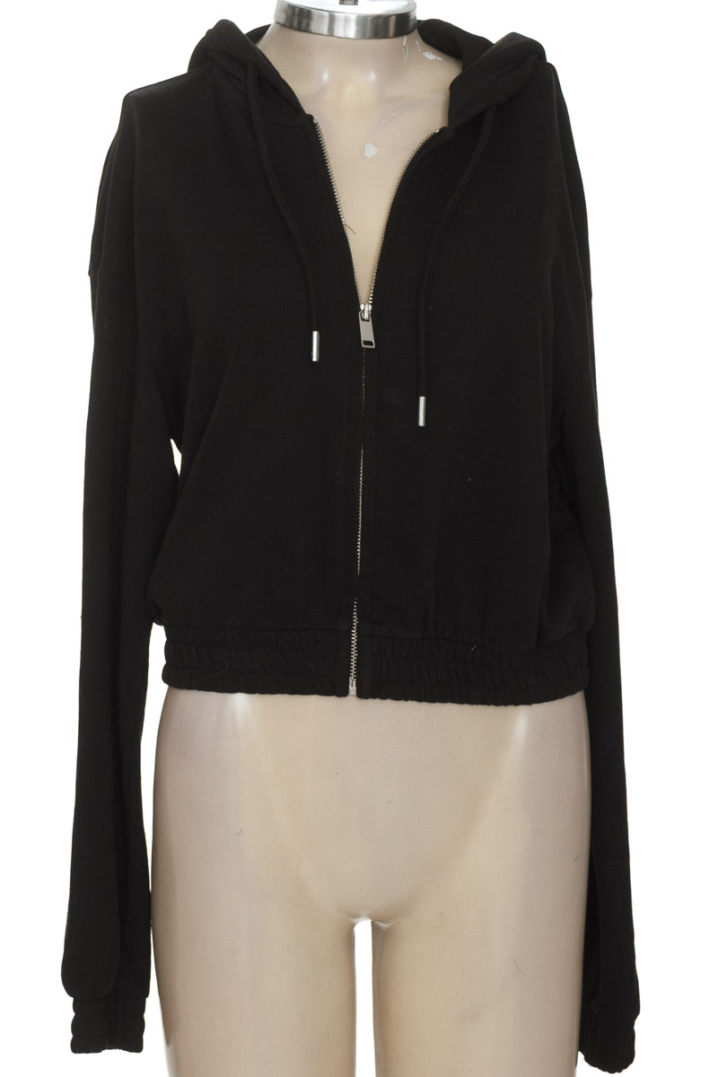 Chaqueta / Abrigo color Negro - Divided by H&M