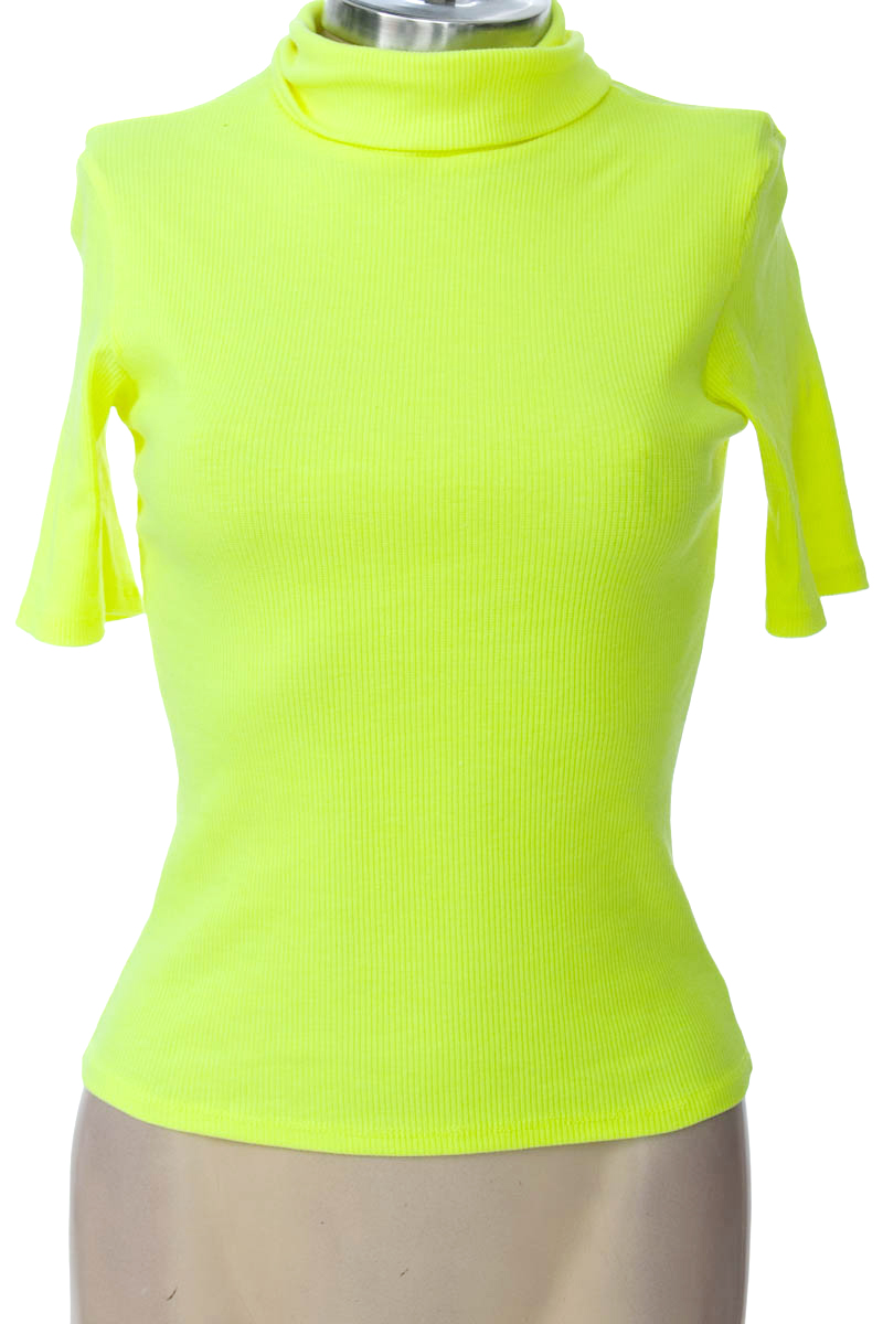 Top / Camiseta color Verde - Carmel