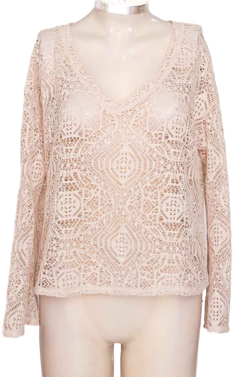 Top / Camiseta color Beige - Loguin