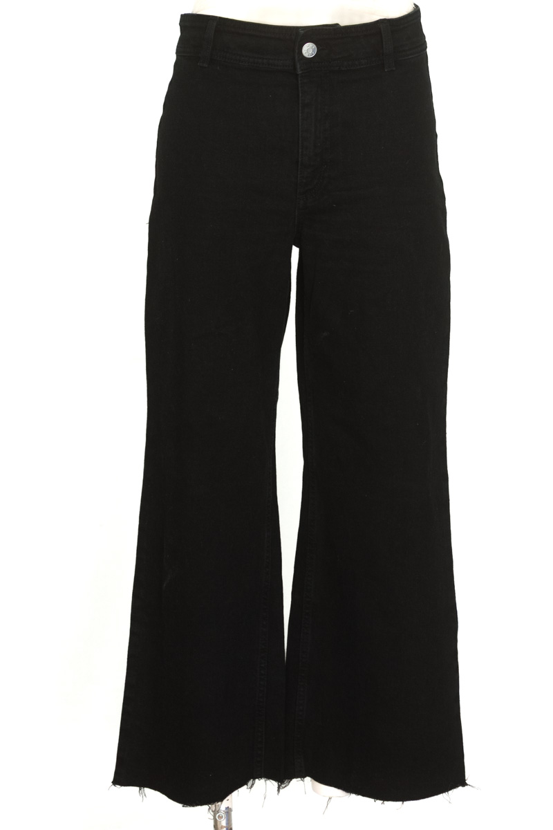 Pantalones color Negro - MNG