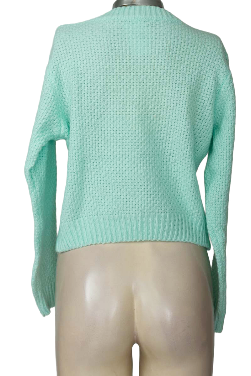 Sweater color Aguamarina - Closeando
