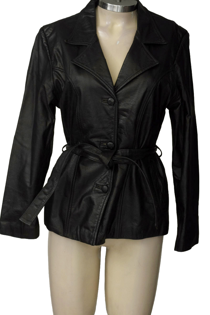 Chaqueta / Abrigo color Negro - Closeando