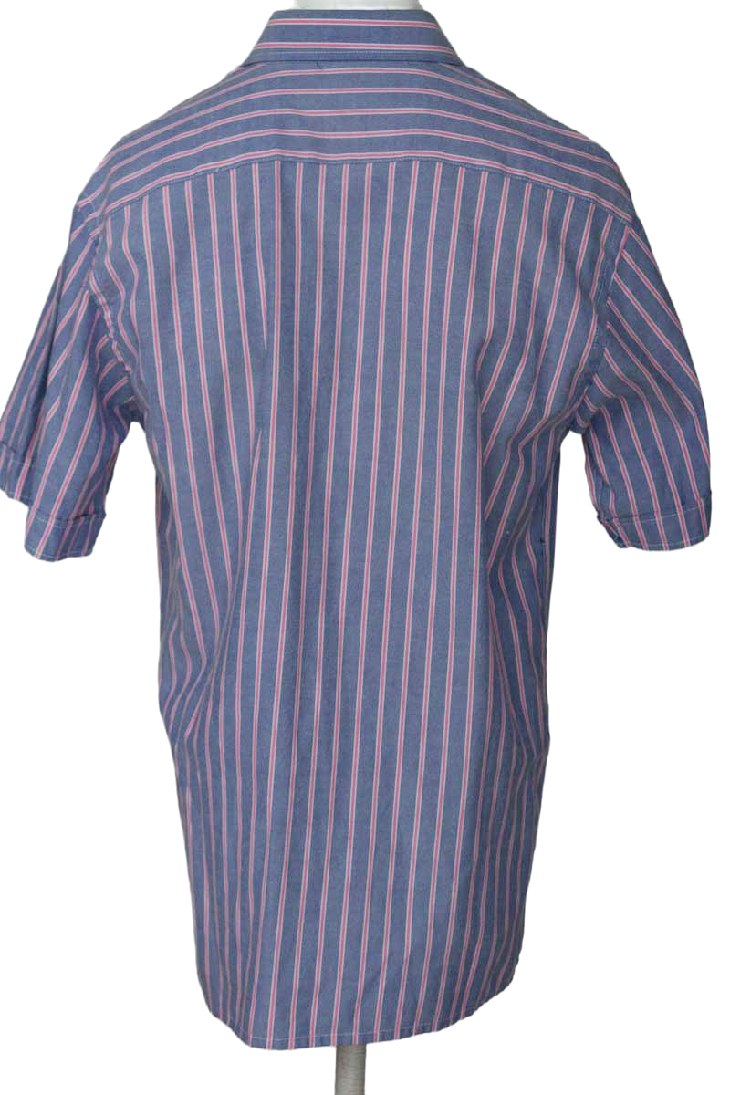 Camisa color Azul - Closeando
