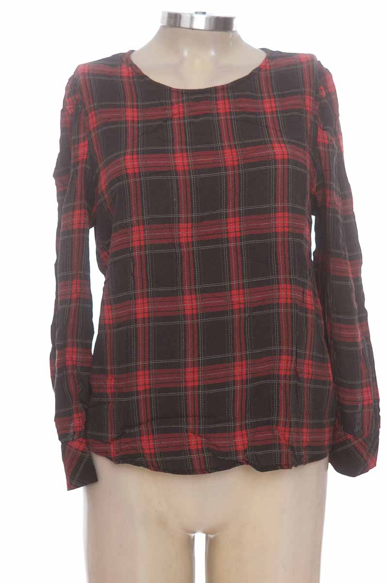 Blusa color Negro - Koaj