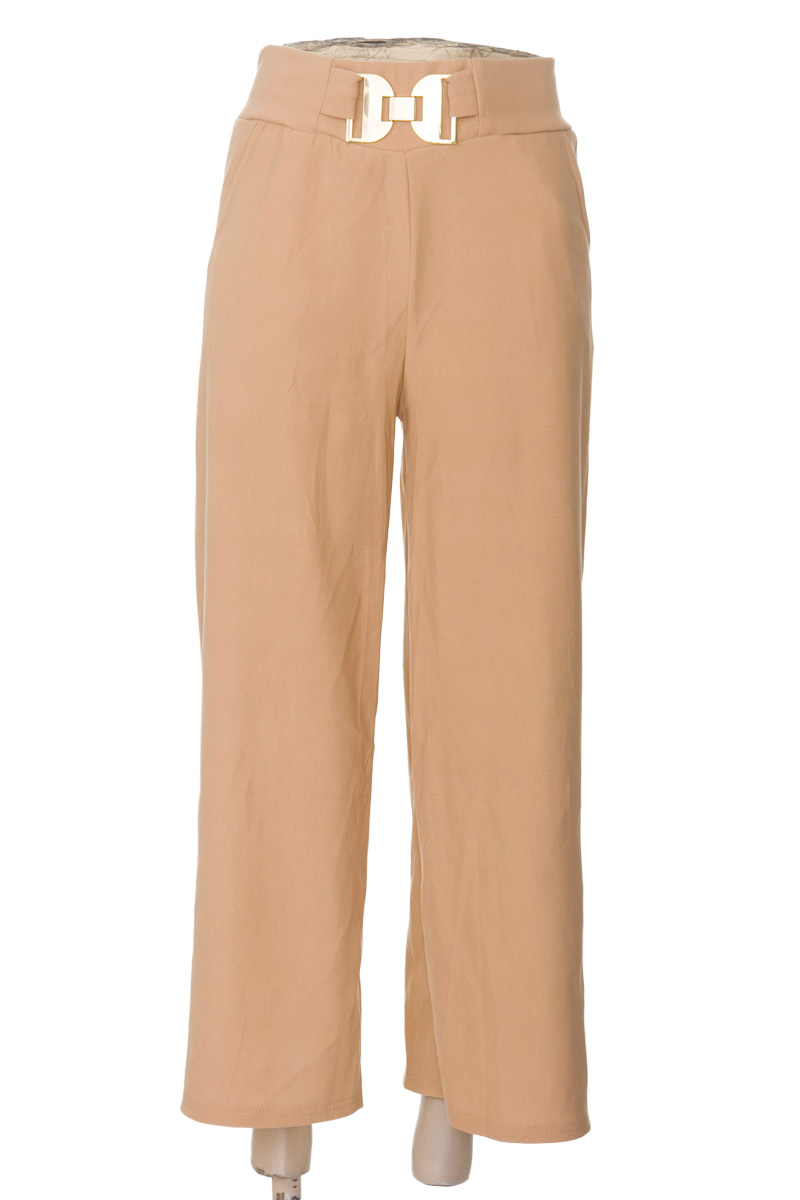 Pantalones color Beige - Closeando