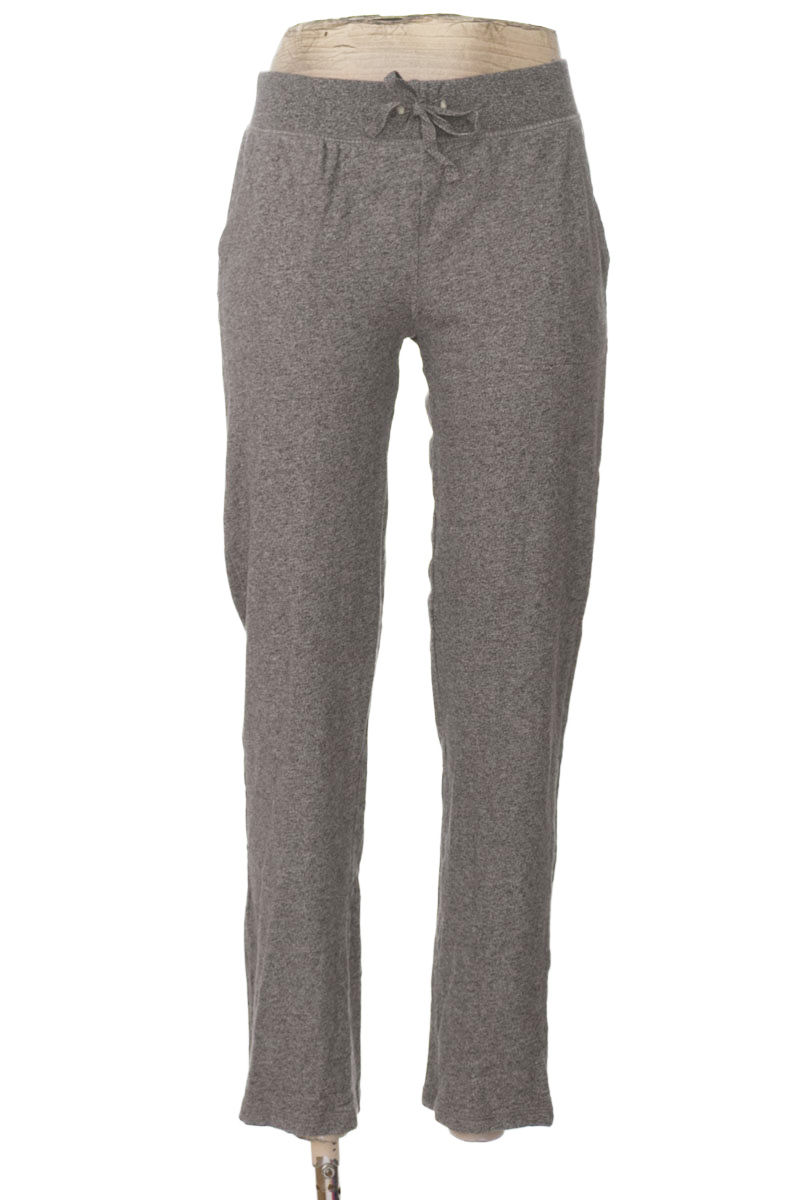 Ropa Deportiva / Salida de Baño color Gris - Gef