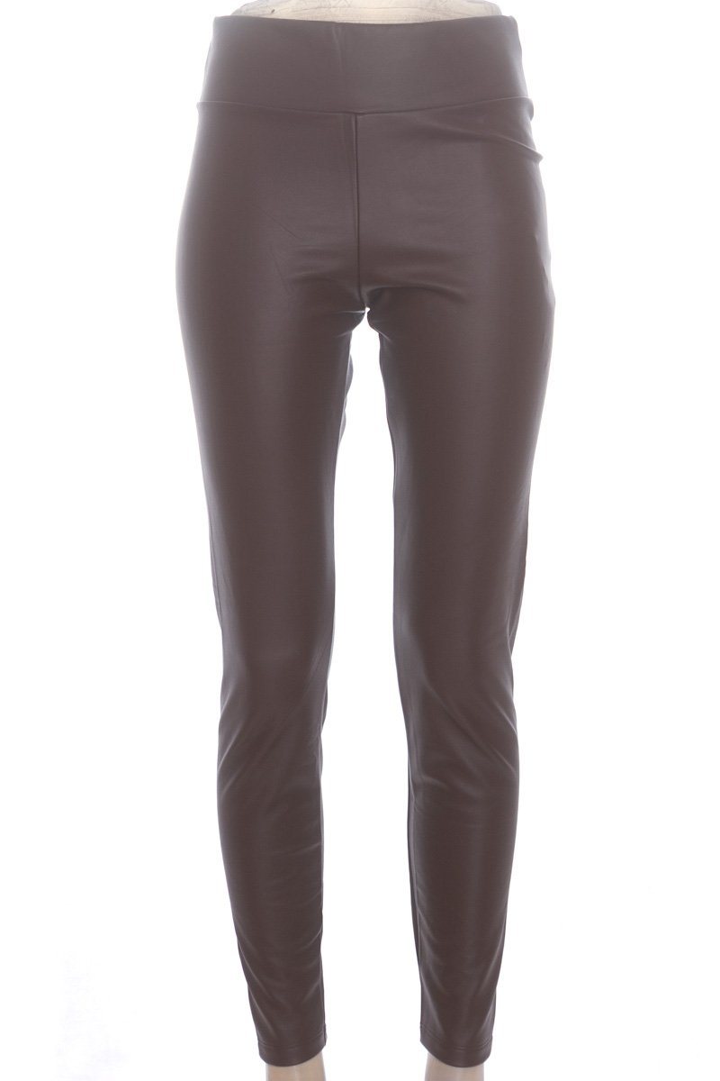 Pantalones color Café - Calzedonia