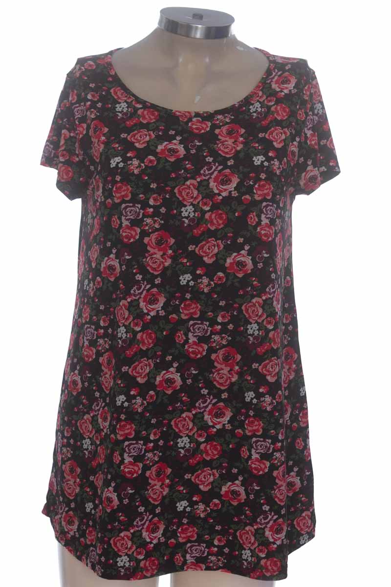 Top / Camiseta color Negro - PATPRIMO