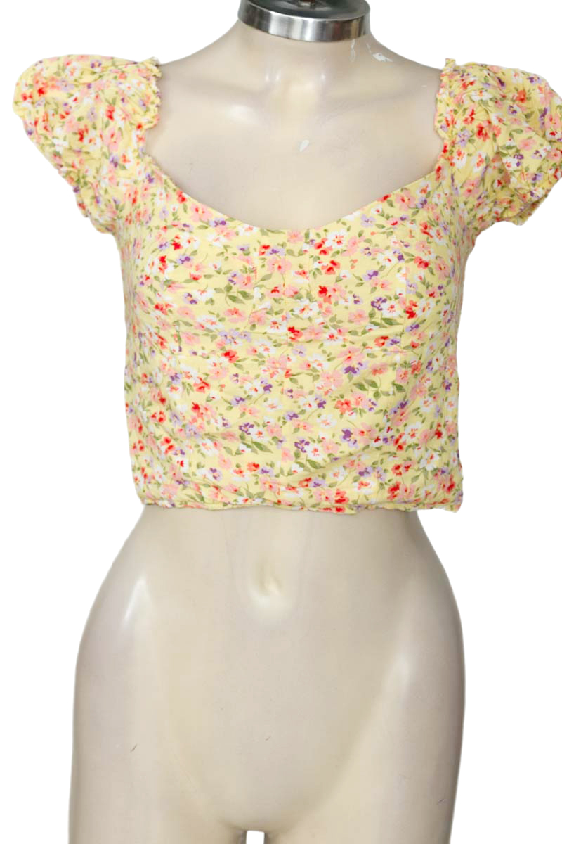 Top / Camiseta color Amarillo - Free Spirit