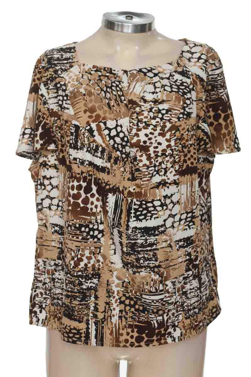 Blusa color Beige - Requirements