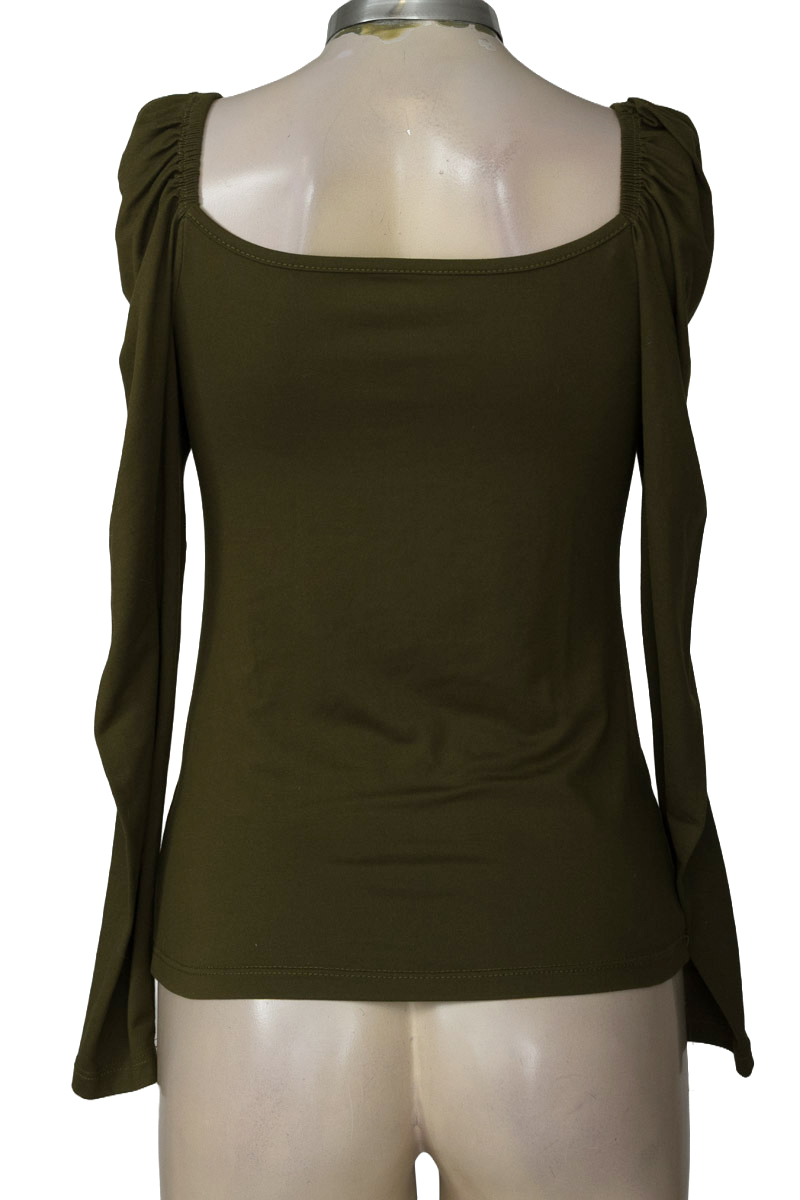 Top / Camiseta color Verde - Closeando