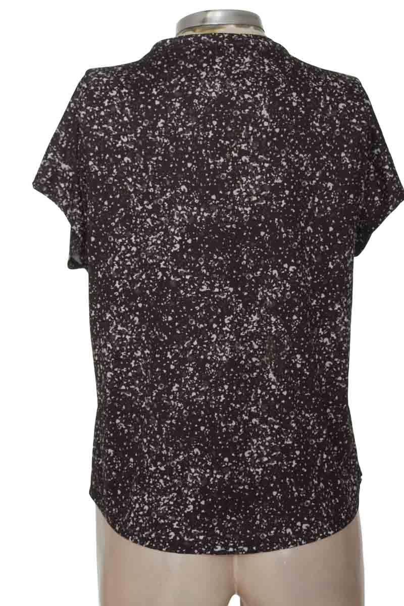 Top / Camiseta color Negro - PATPRIMO