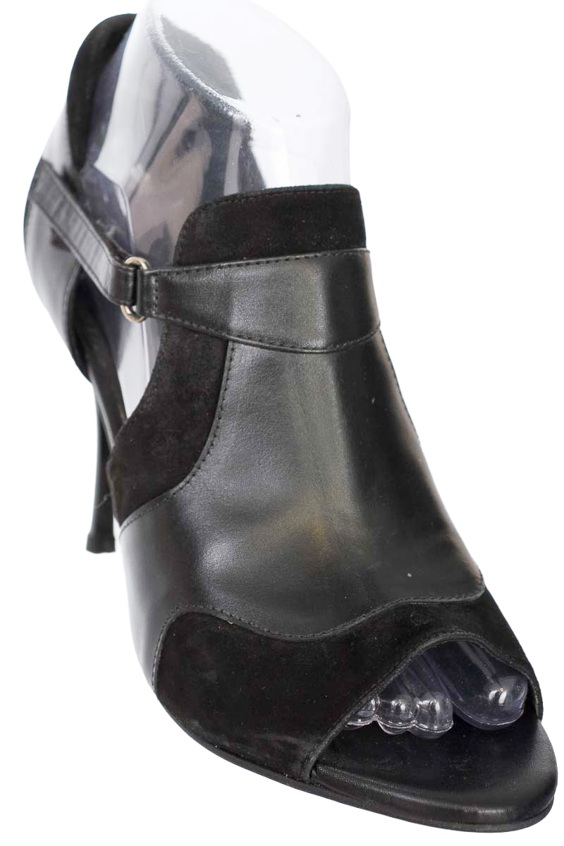 Zapatos color Negro - Bata