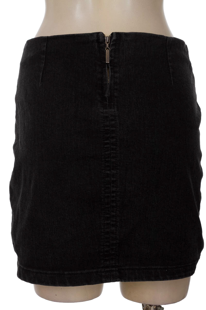 Falda color Negro - Koaj