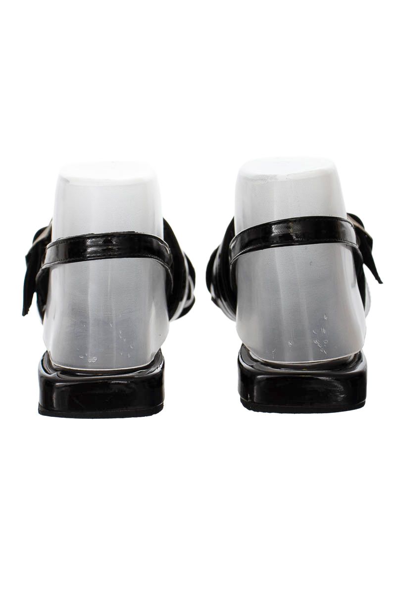 Zapatos color Negro - Closeando