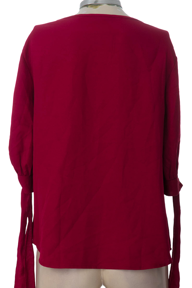 Blusa color Vinotinto - Closeando