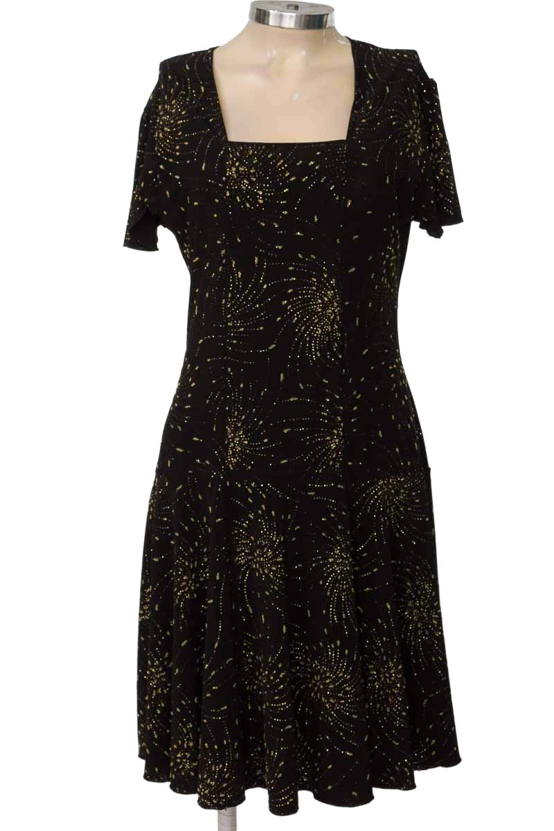 Vestido / Enterizo color Negro - Closeando