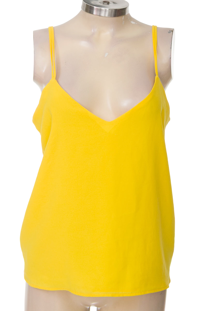 Top / Camiseta color Amarillo - ELA