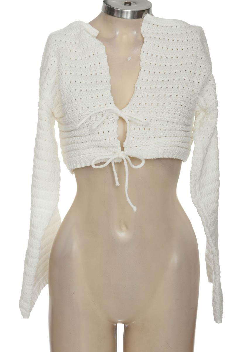 Sweater color Blanco - Closeando