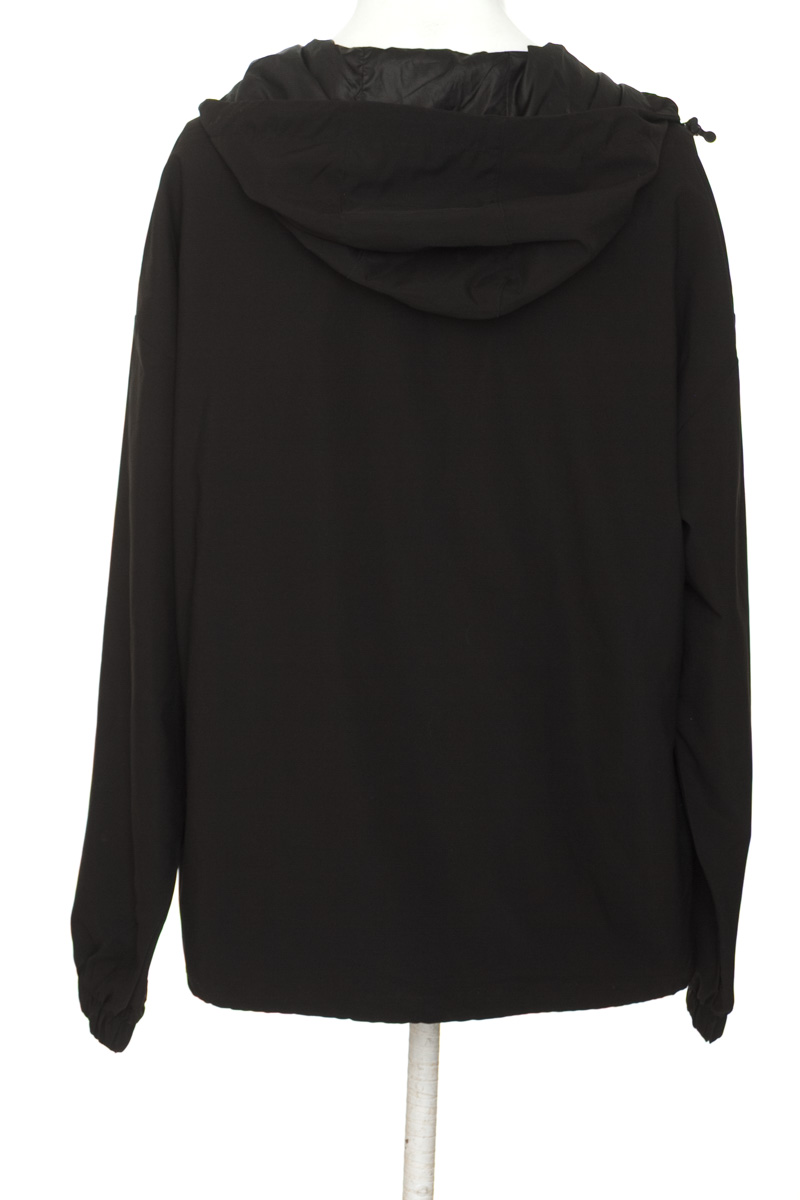 Chaqueta color Negro - Pull & Bear
