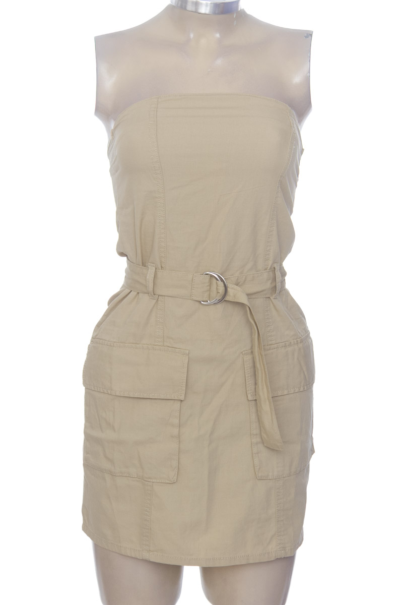 Vestido / Enterizo color Beige - Divided by H&M